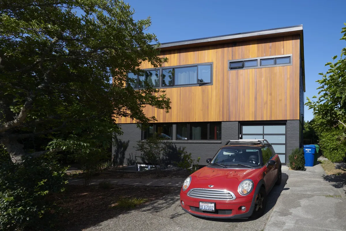 Magnolia second-story addition after preparation view 40