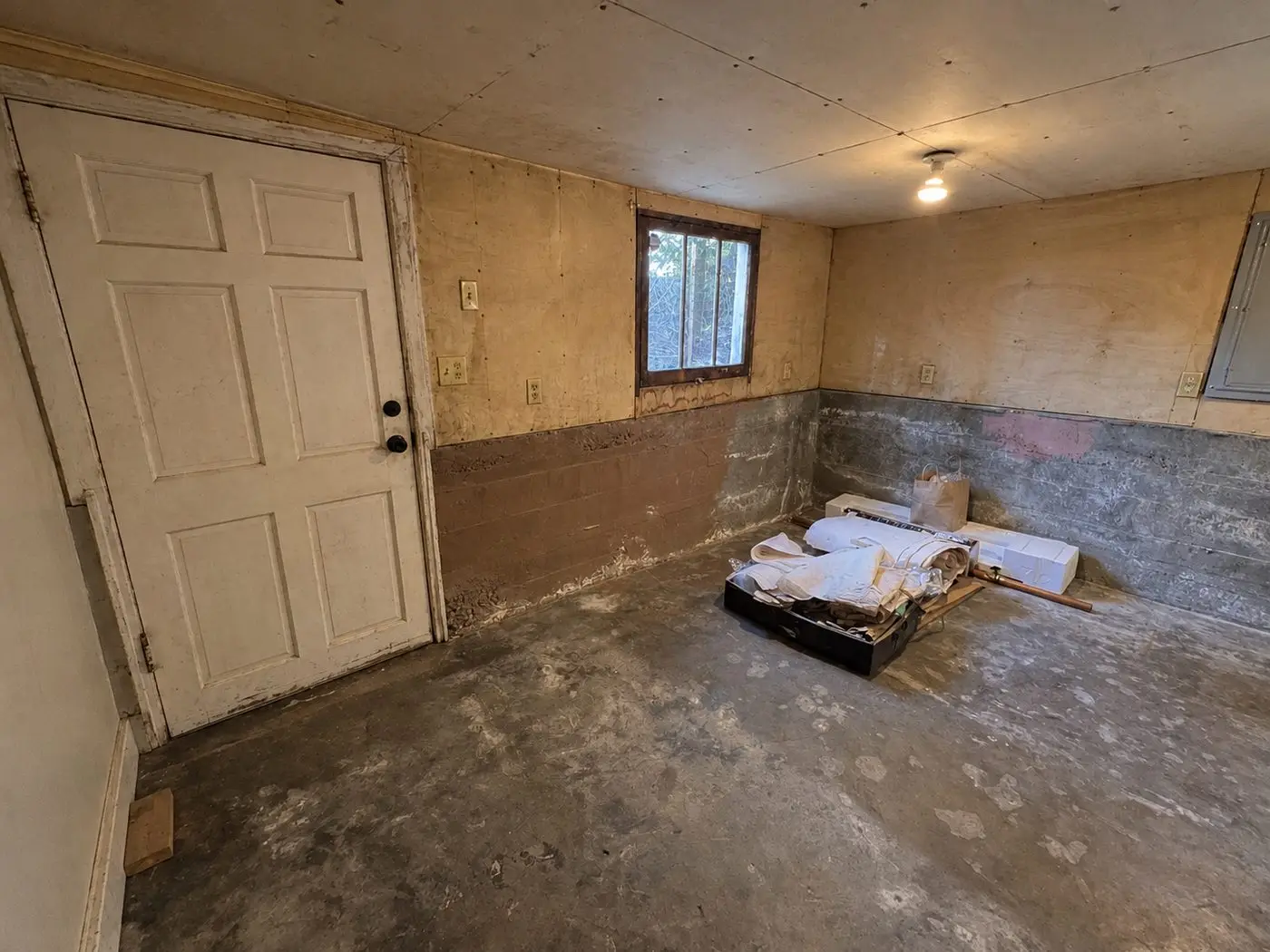 Maple Leaf whole-house remodel before preparation view 3