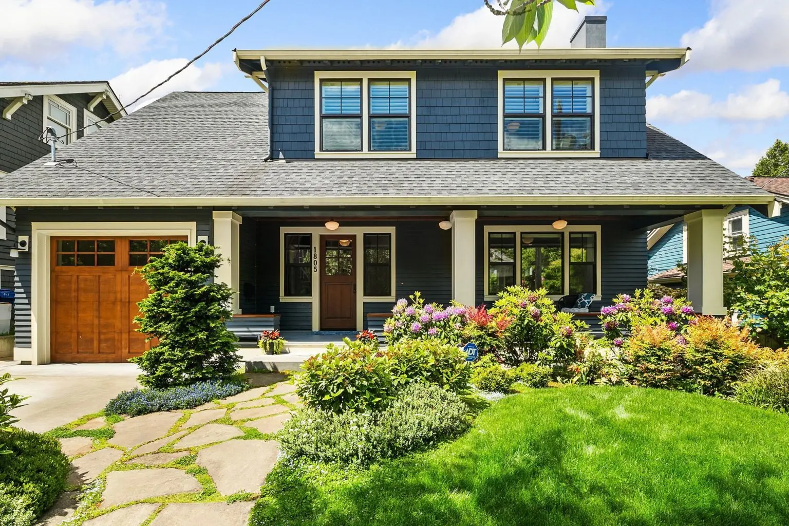 Yard & Curb Appeal work by KOLRISE